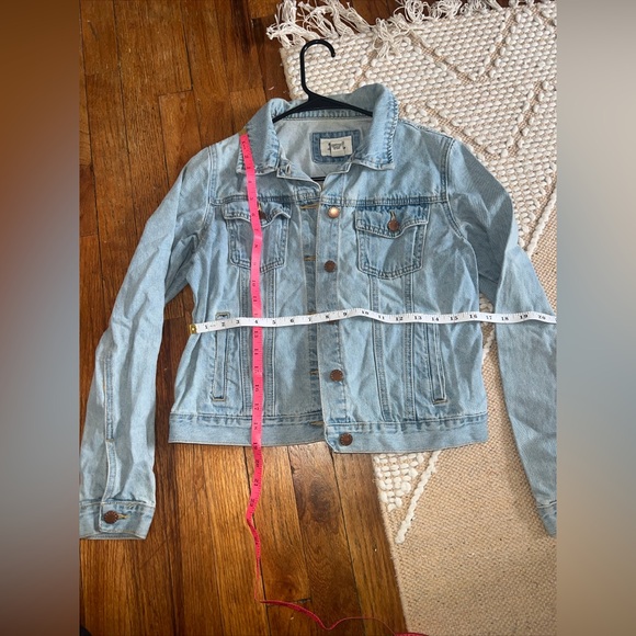 Forever 21 light denim jacket size small - Picture 6 of 12